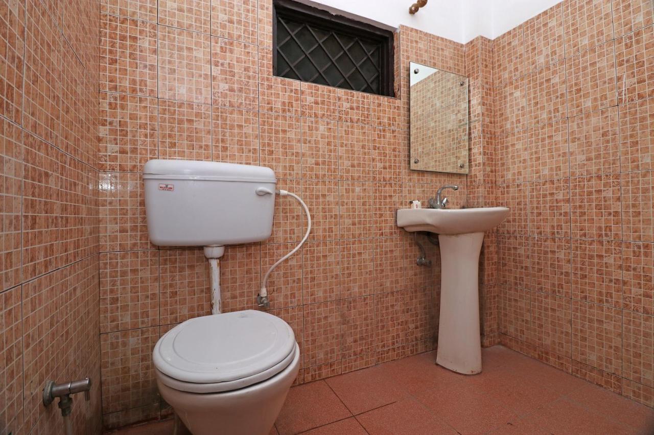 Hotel Oyo 27750 Bhagwati Residency Mirzāpur Exterior foto