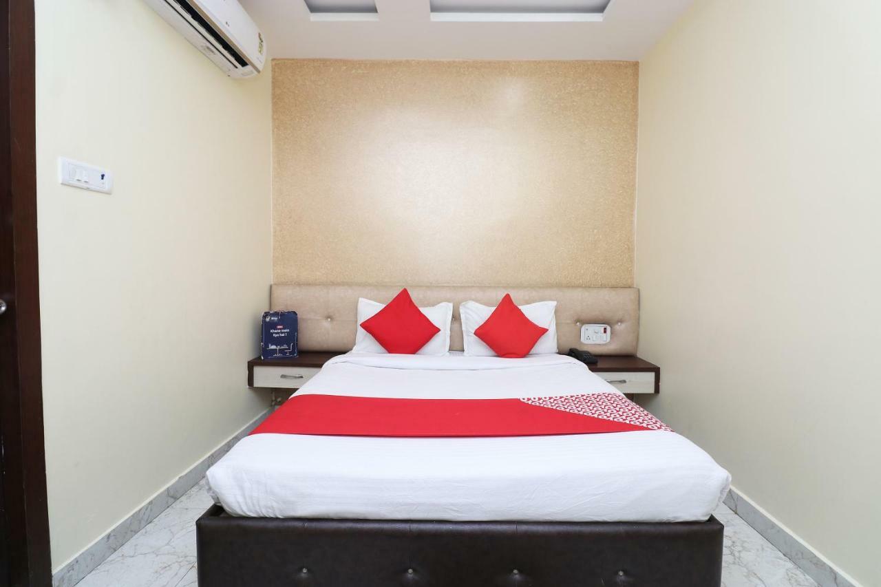 Hotel Oyo 27750 Bhagwati Residency Mirzāpur Exterior foto